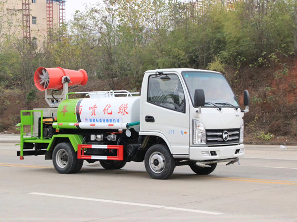 凱馬藍(lán)牌噴霧抑塵車