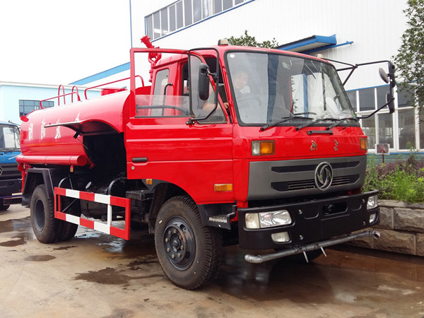 东风145（12方）CLW5161GSSE5型消防洒水车